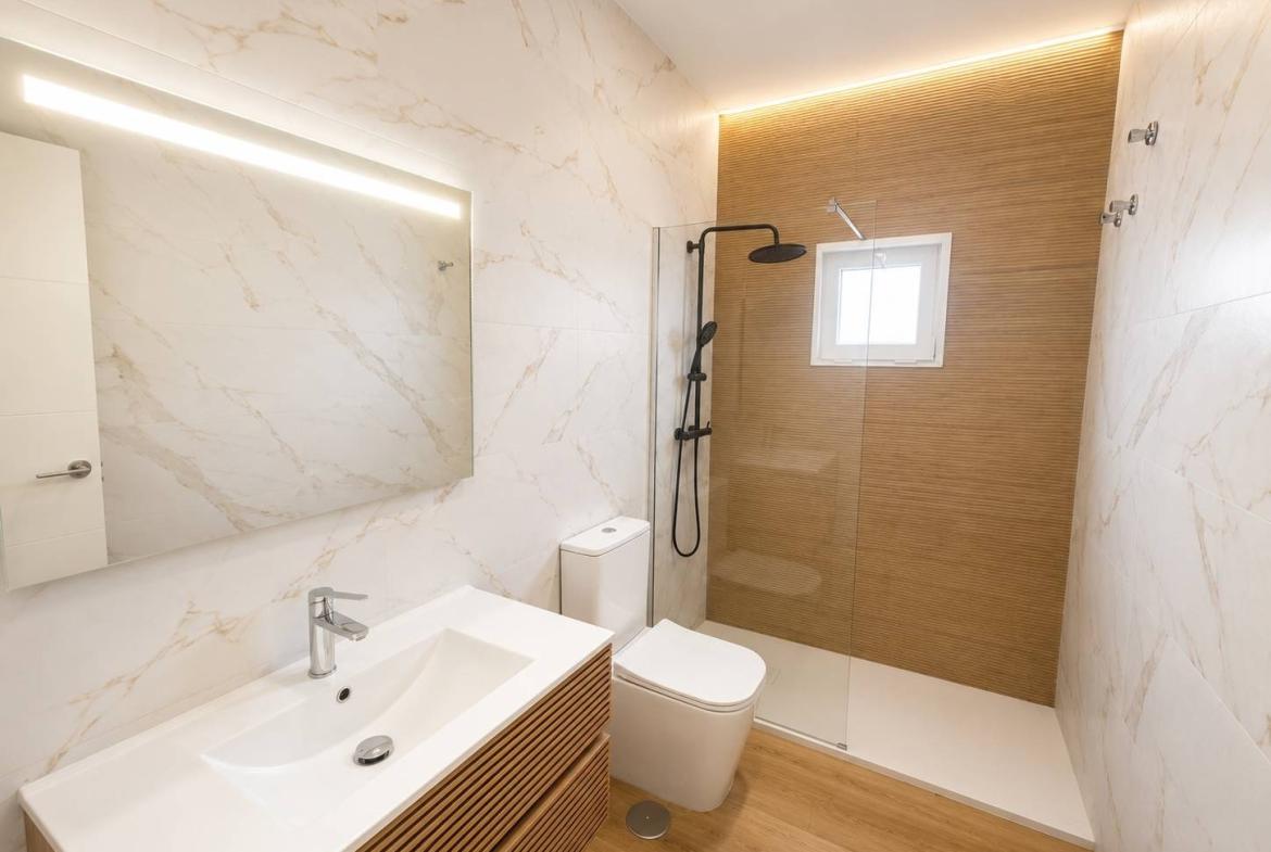 Townhouse with 3 bedrooms and 2 bathrooms in Orihuela costa | Ref: K-003589