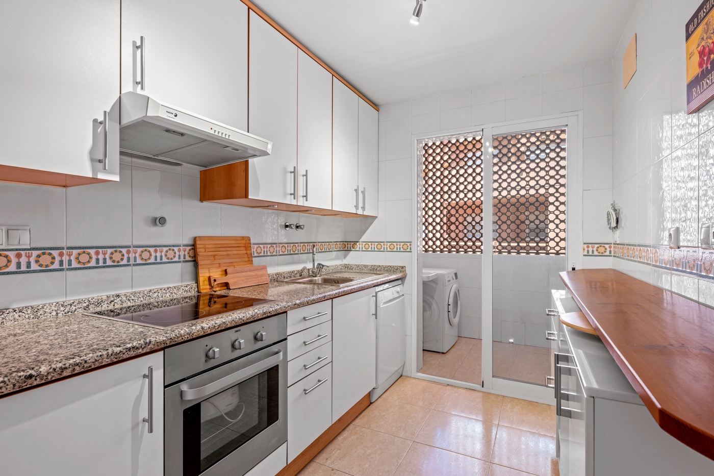 Apartment with 3 bedrooms and 2 bathrooms in Cabo Roig | Ref: K-003591