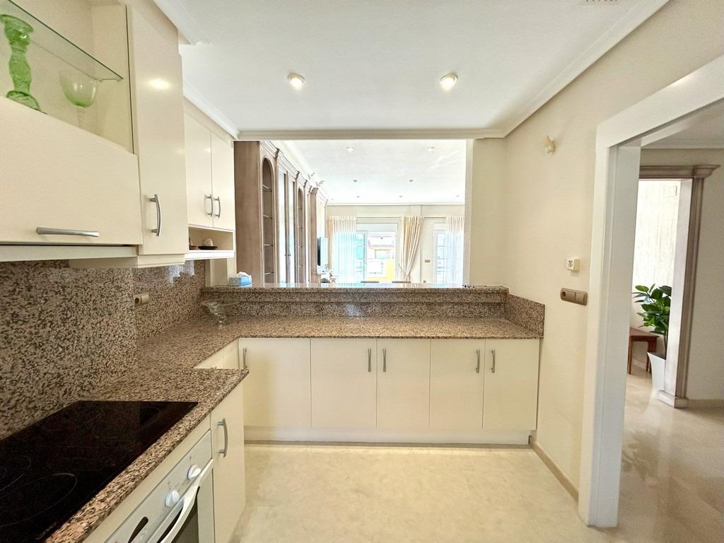Penthouse with 3 bedrooms and 2 bathrooms in Dehesa de campoamor | Ref: URE3209/6689