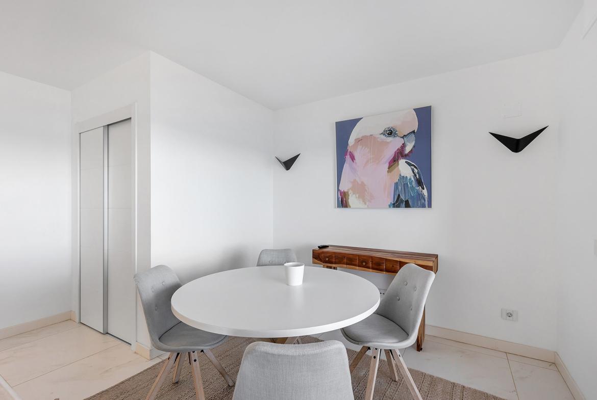 Apartment with 2 bedrooms and 2 bathrooms in Torrevieja | Ref: 4208