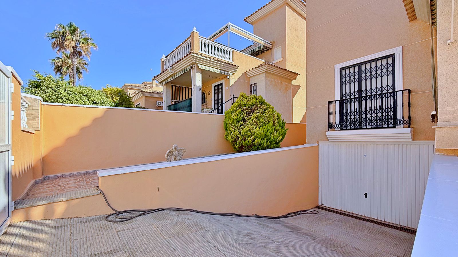 6a4d1fb4f0b24_img_1559.jpeg Villa with 4 bedrooms and 2 bathrooms in Orihuela | Ref: 4219