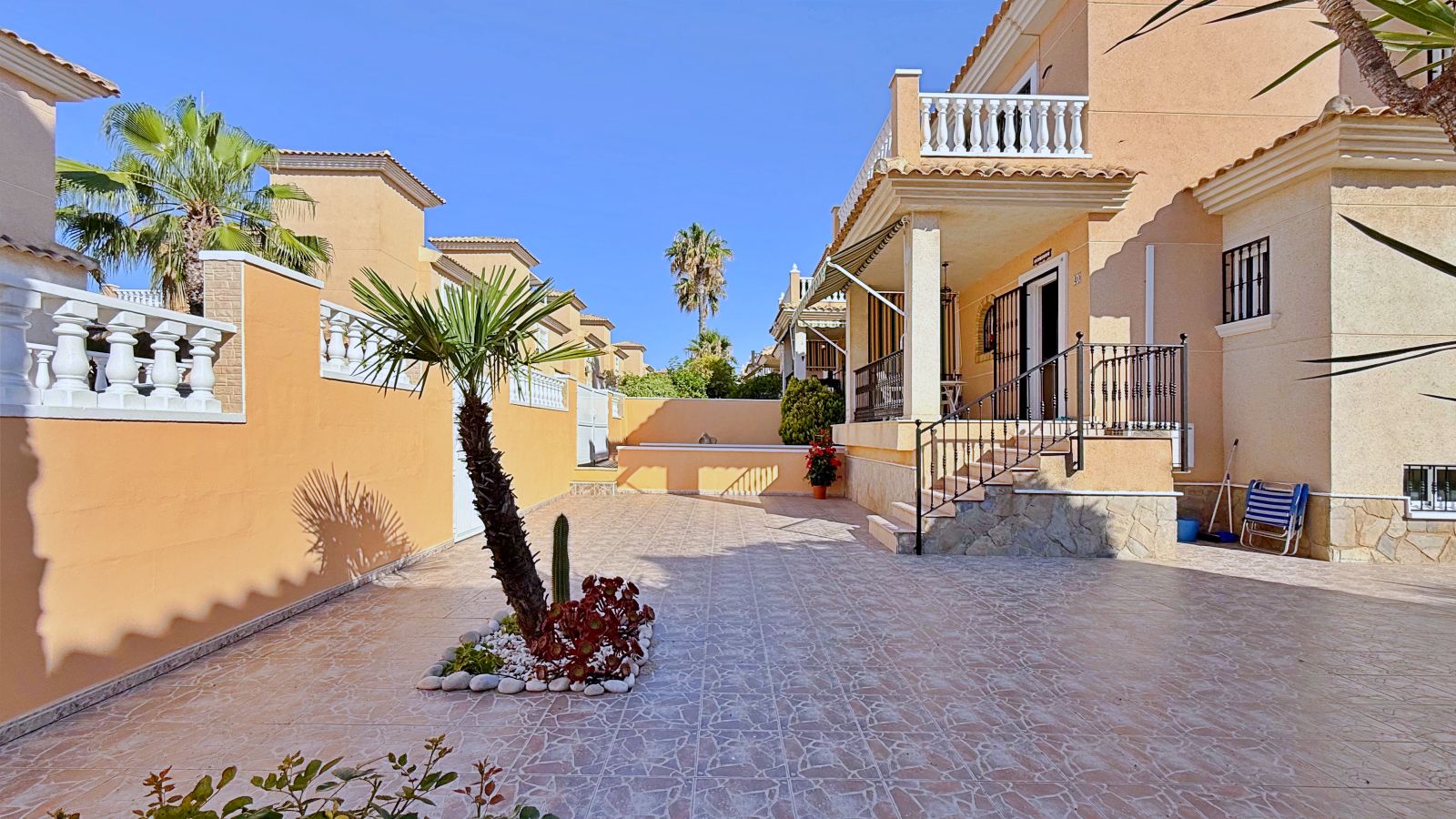 6a4d1fb5222ae_img_1562.jpeg Villa with 4 bedrooms and 2 bathrooms in Orihuela | Ref: 4219