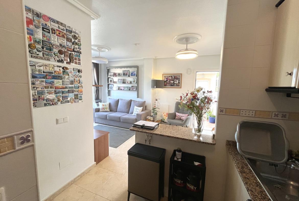 Apartment with 2 bedrooms and 1 bathroom in Ciudad Quesada | Ref: VA 5452