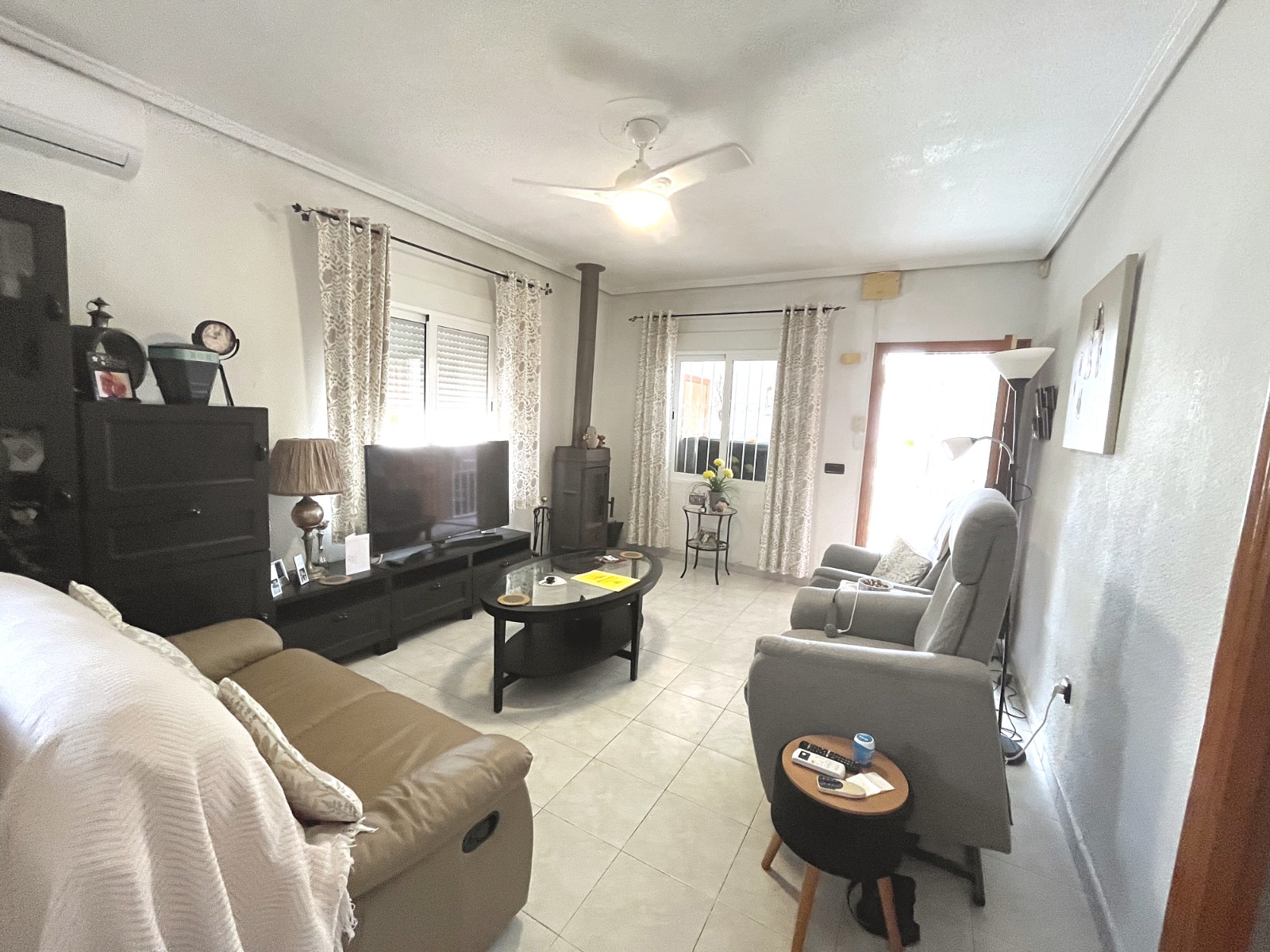 Bungalow with 2 bedrooms and 2 bathrooms in Ciudad Quesada | Ref: VA5456