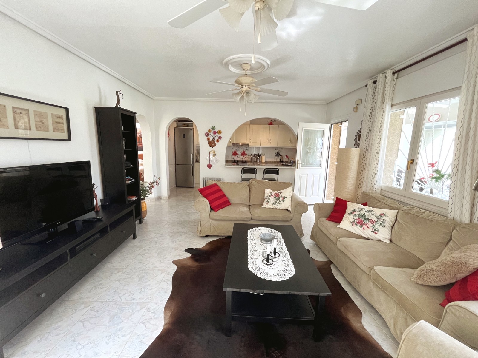 Villa with 4 bedrooms and 2 bathrooms in Ciudad Quesada | Ref: VA5451