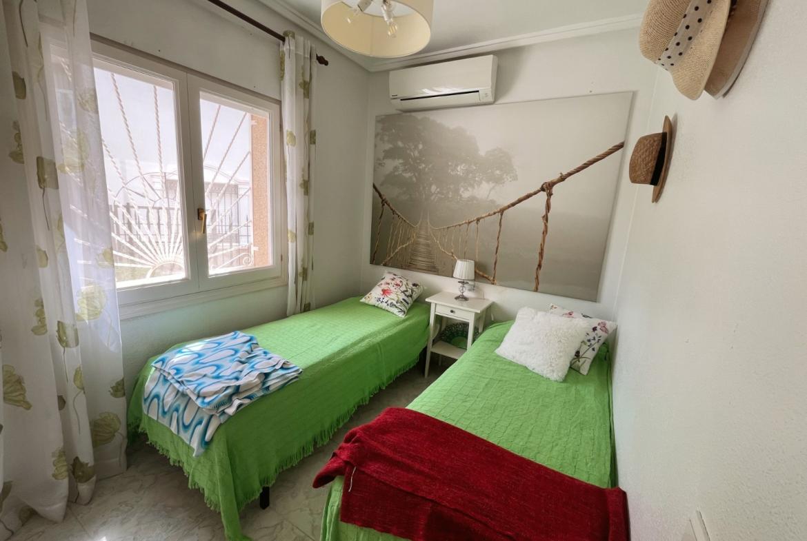 Villa with 4 bedrooms and 2 bathrooms in Ciudad Quesada | Ref: VA5451