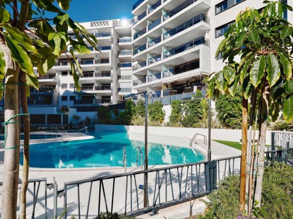 Apartment with 2 bedrooms and 2 bathrooms in Dehesa de campoamor | Ref: 2328/6689