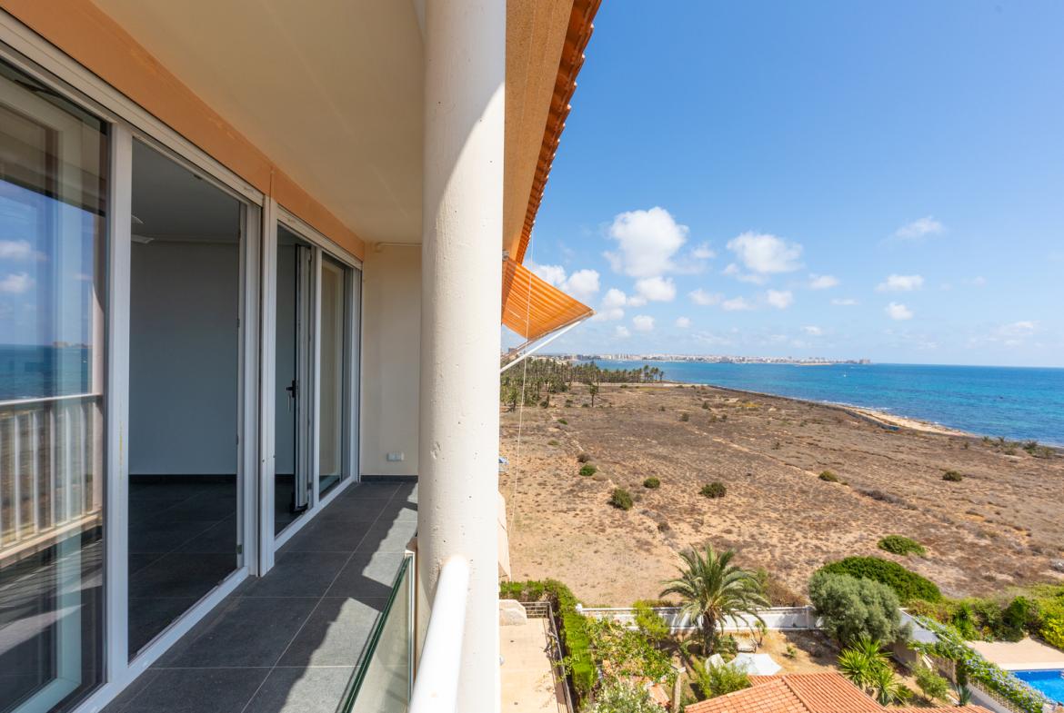 Apartment with 1 bedroom and 1 bathroom in Torrevieja | Ref: 4221RV