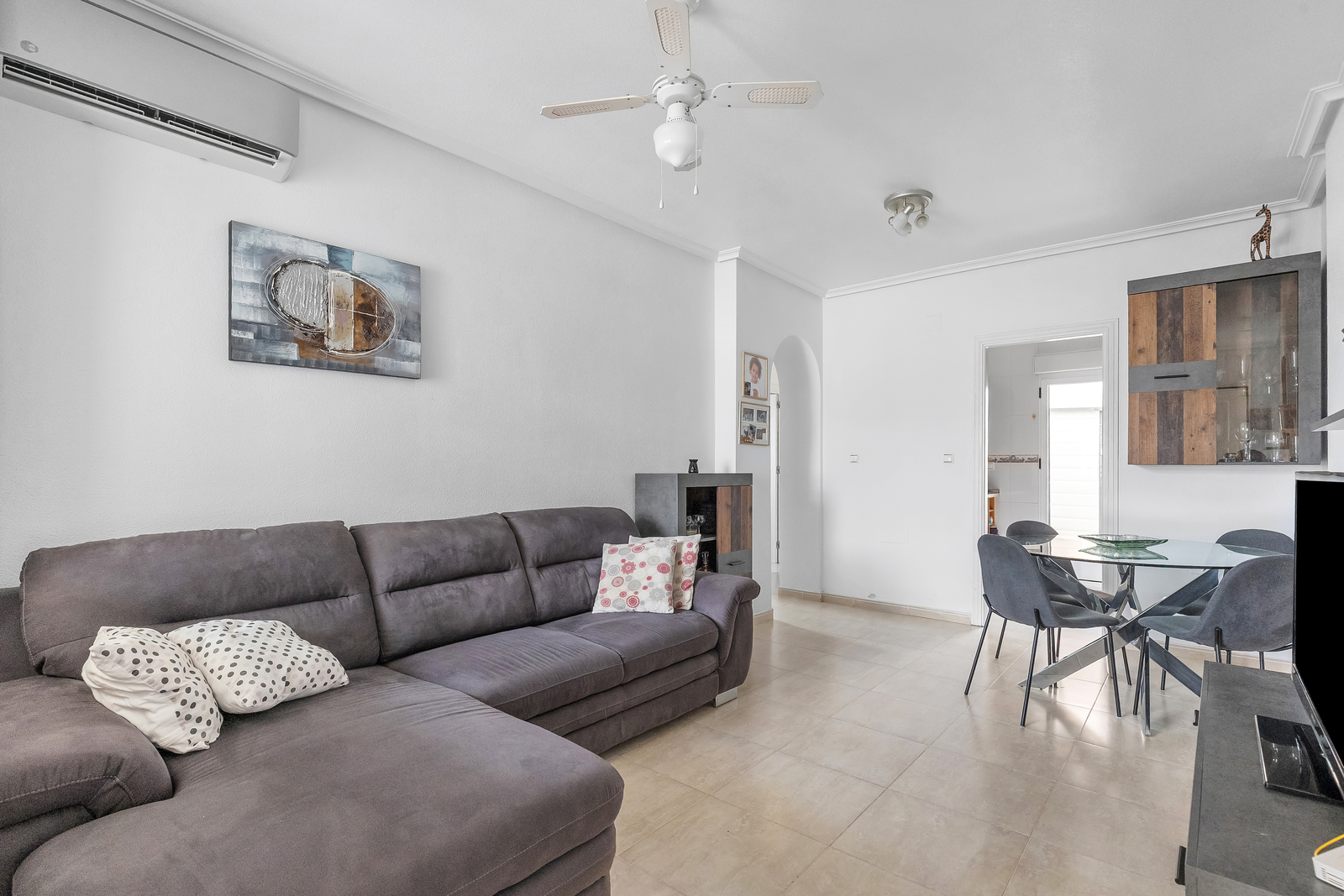 6a7c8c3da8e01_012024061207.jpg Apartment with 2 bedrooms and 2 bathrooms in Orihuela Costa | Ref: 4224RV