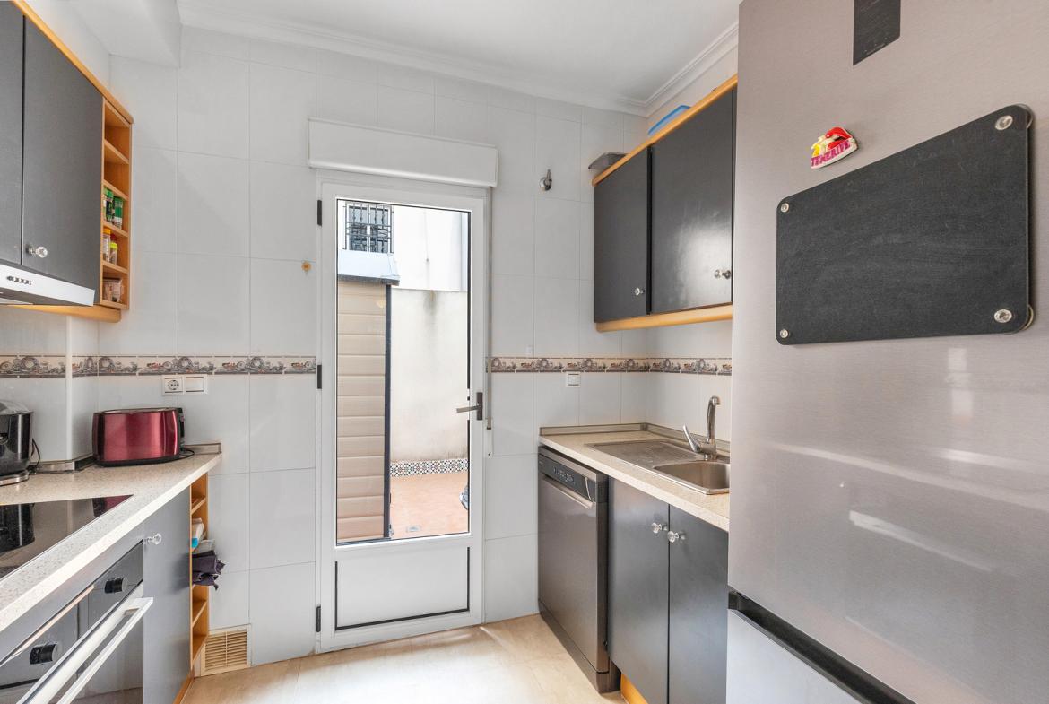 Apartment with 2 bedrooms and 2 bathrooms in Orihuela Costa | Ref: 4224RV
