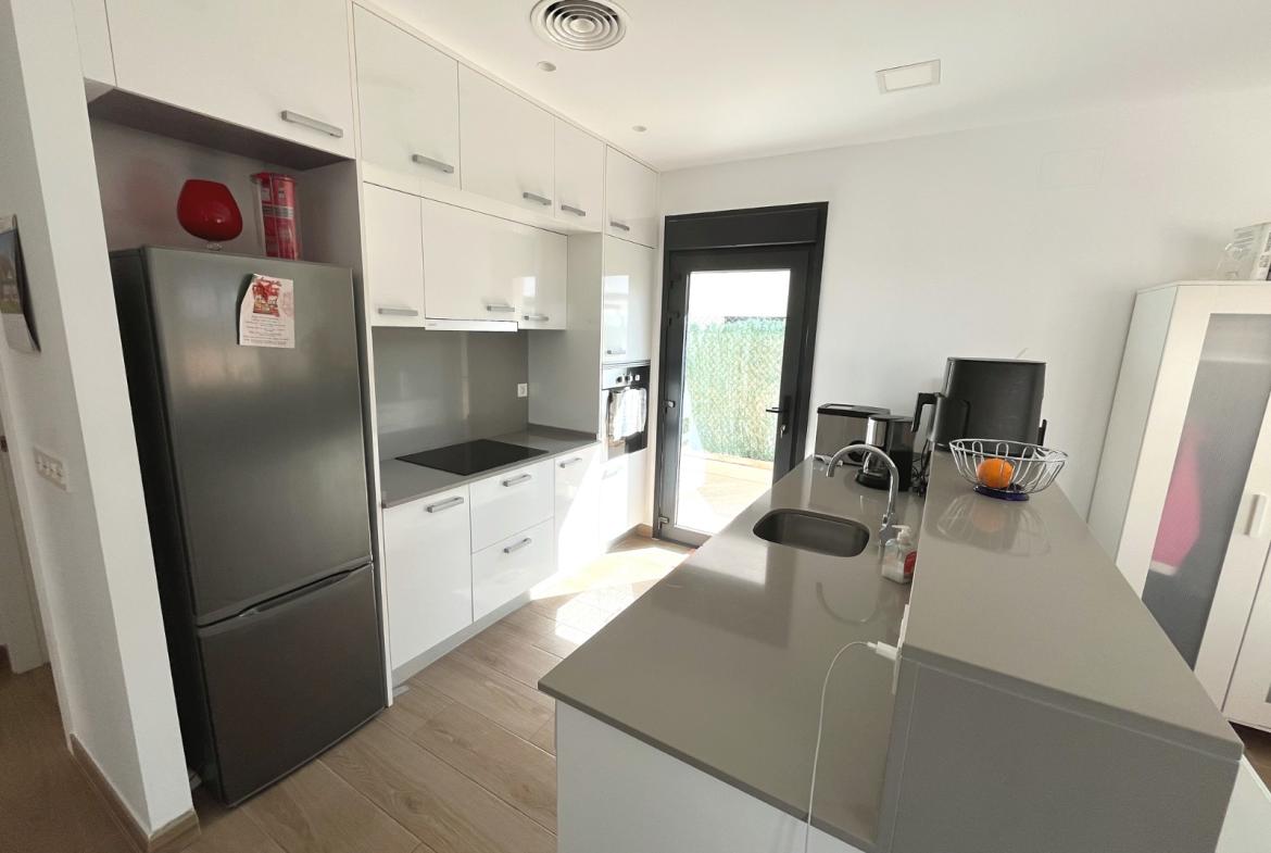 Semi-detached with 3 bedrooms and 2 bathrooms in Ciudad Quesada | Ref: VA5402