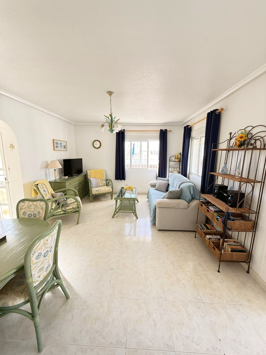 o_1k2fmpqsb1pddoa01j9c8013332l.jpg Bungalow with 2 bedrooms and 2 bathrooms in Ciudad Quesada | Ref: VA 5464