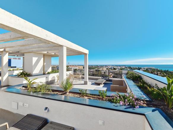 Apartment with 2 bedrooms and 2 bathrooms in Dehesa de campoamor | Ref: URED2323/6689
