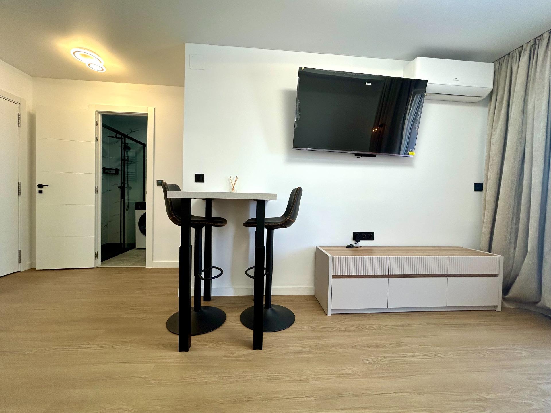 8-6.jpg Apartment with 2 bedrooms and 1 bathroom in Torrevieja | Ref: URE2332/6689