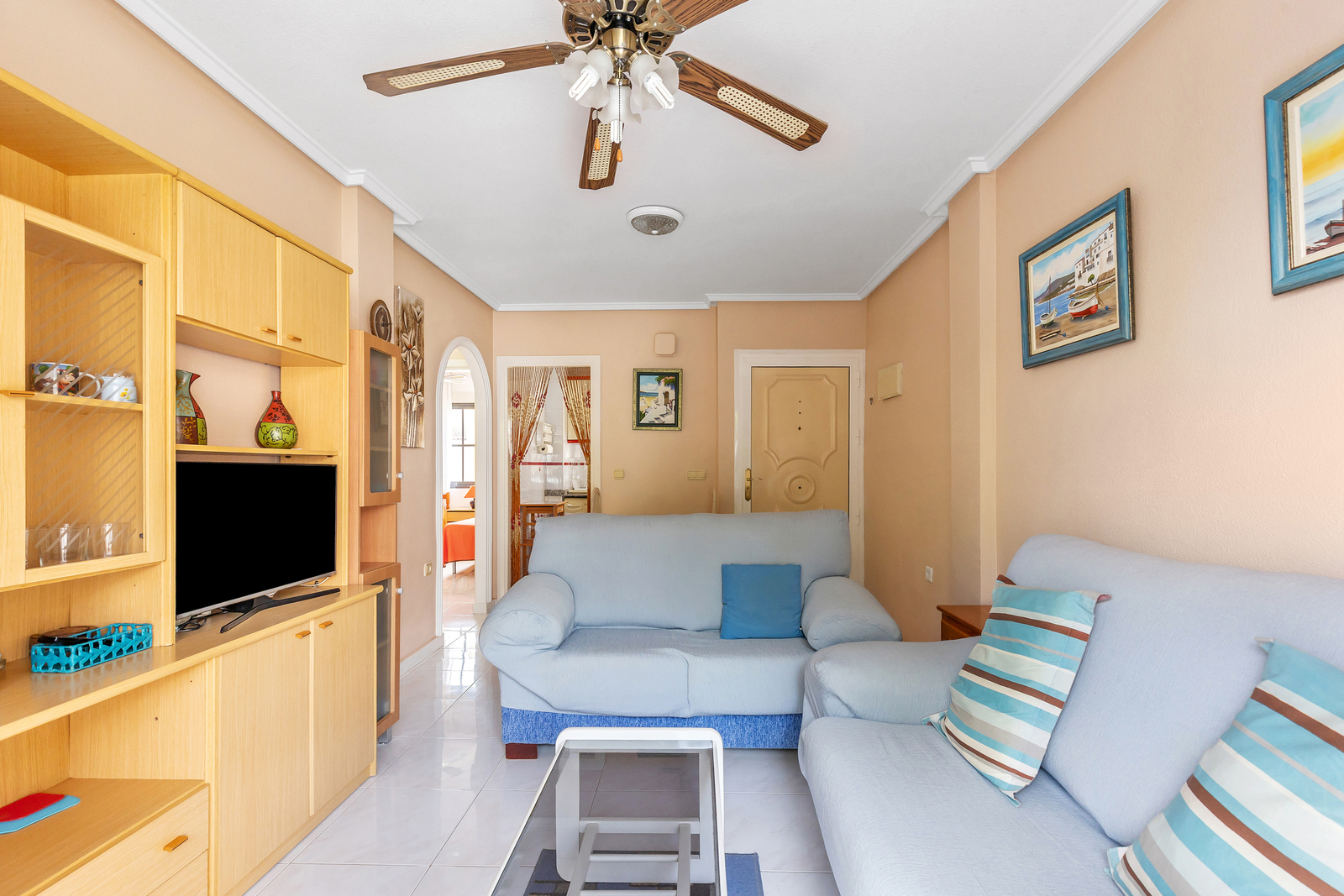 Apartment with 2 bedrooms and 1 bathroom in Torrevieja | Ref: 4228RV