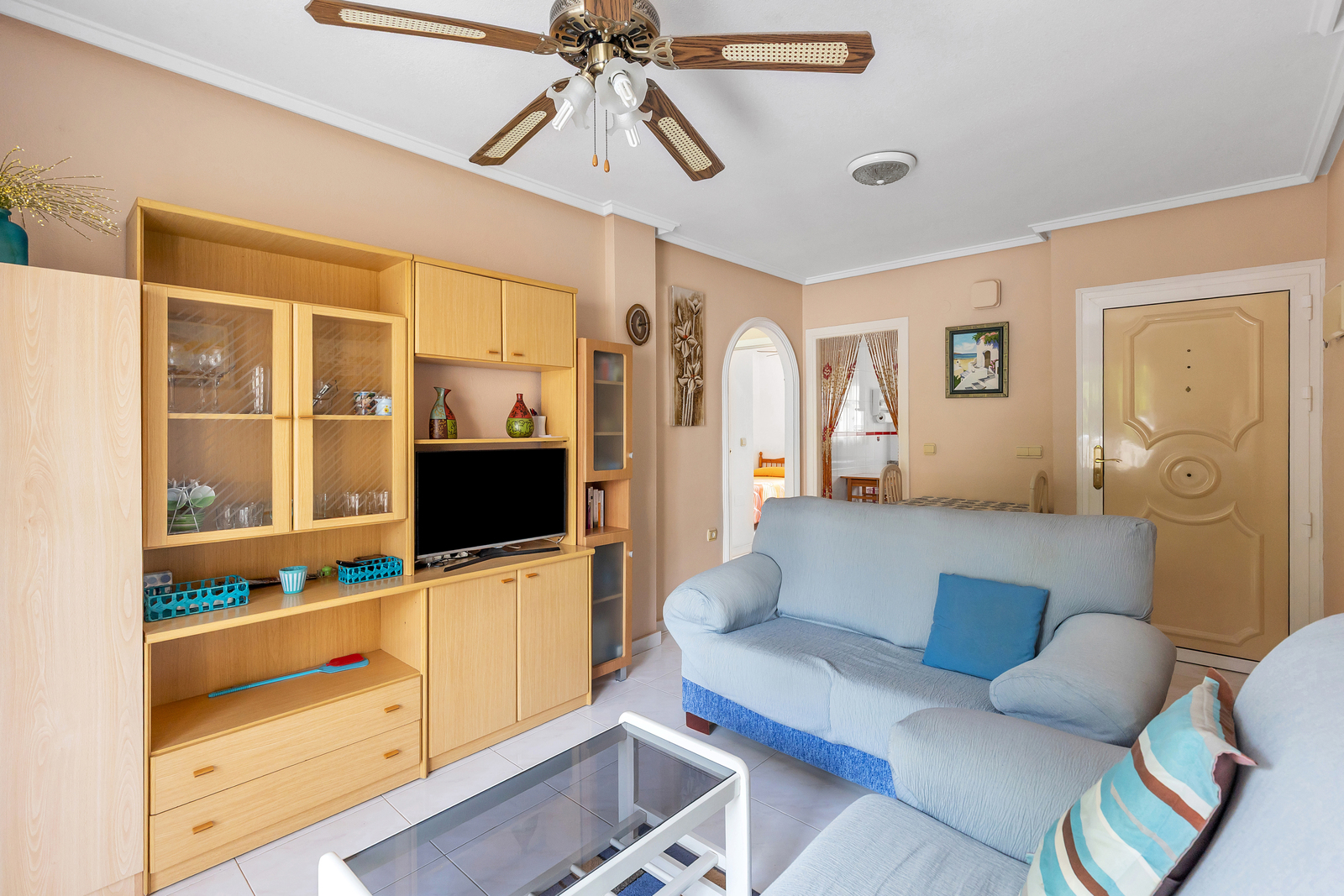Apartment with 2 bedrooms and 1 bathroom in Torrevieja | Ref: 4228RV