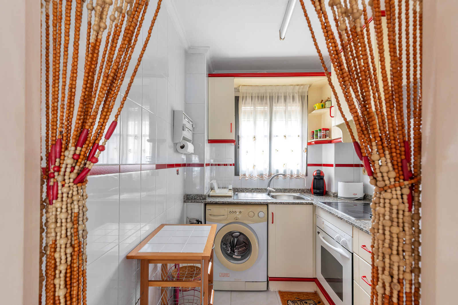 Apartment with 2 bedrooms and 1 bathroom in Torrevieja | Ref: 4228RV